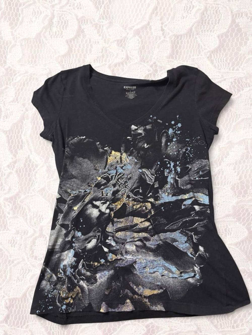 Express Black Abstract Metallic Print V-Neck Tee